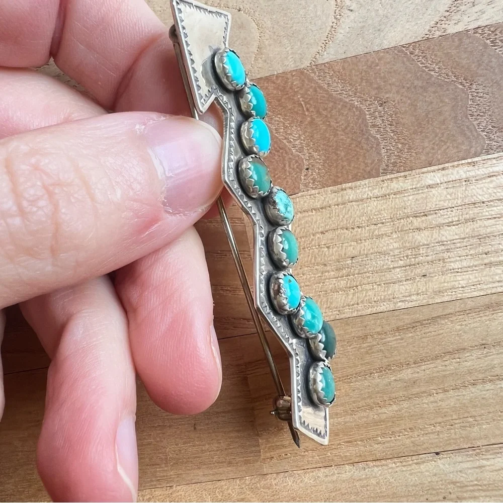 Vintage H. Hicks Taos Sterling silver turquoise arrow brooch pin